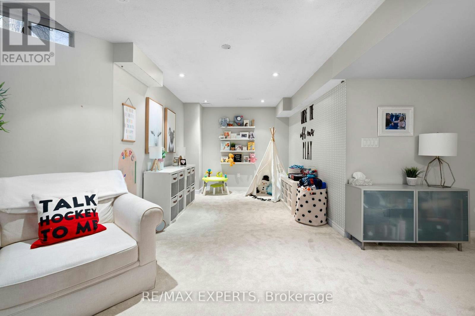 28 Crestridge Drive, Caledon, ON, L7E 2T7 - 28