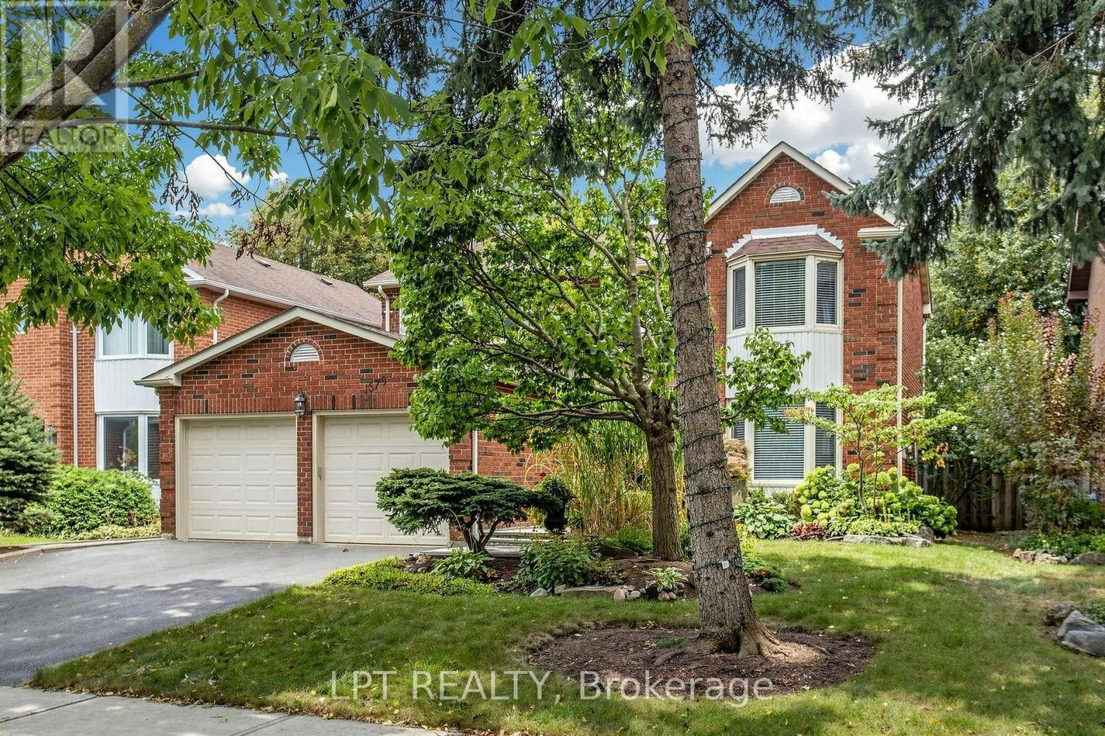 1579 Lovelady Crescent, Mississauga, ON, L4W 2Y9