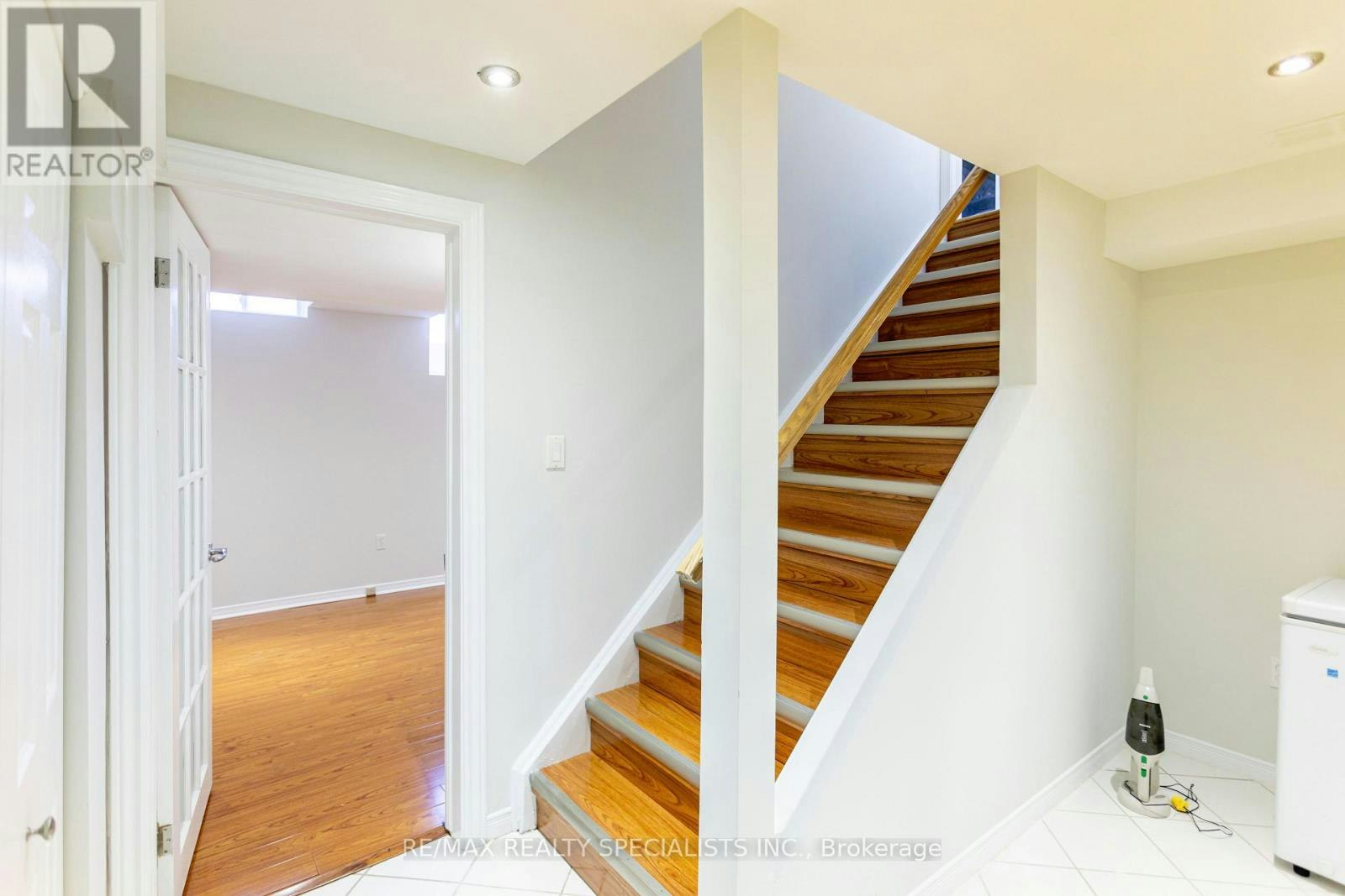511 Collis Court N, Milton, ON, L9T 5M7 - 32
