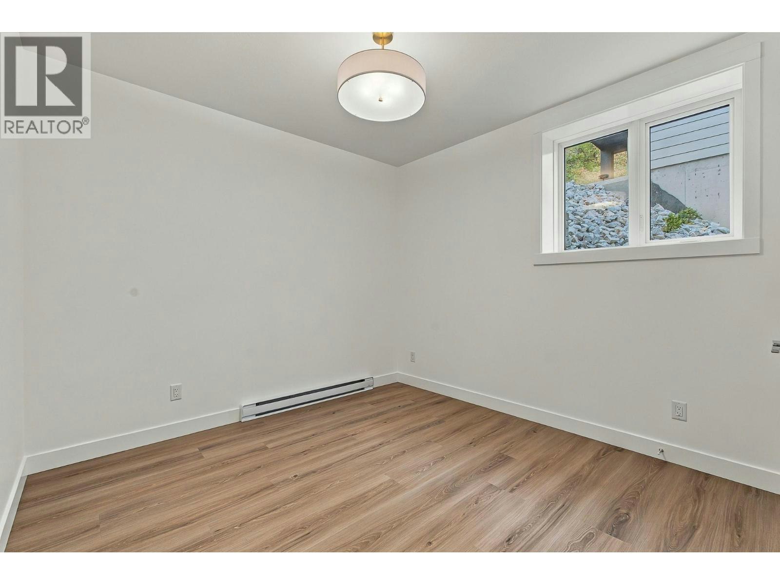 491 N Clifton Road, Kelowna, BC, V1V 1H1 - 43