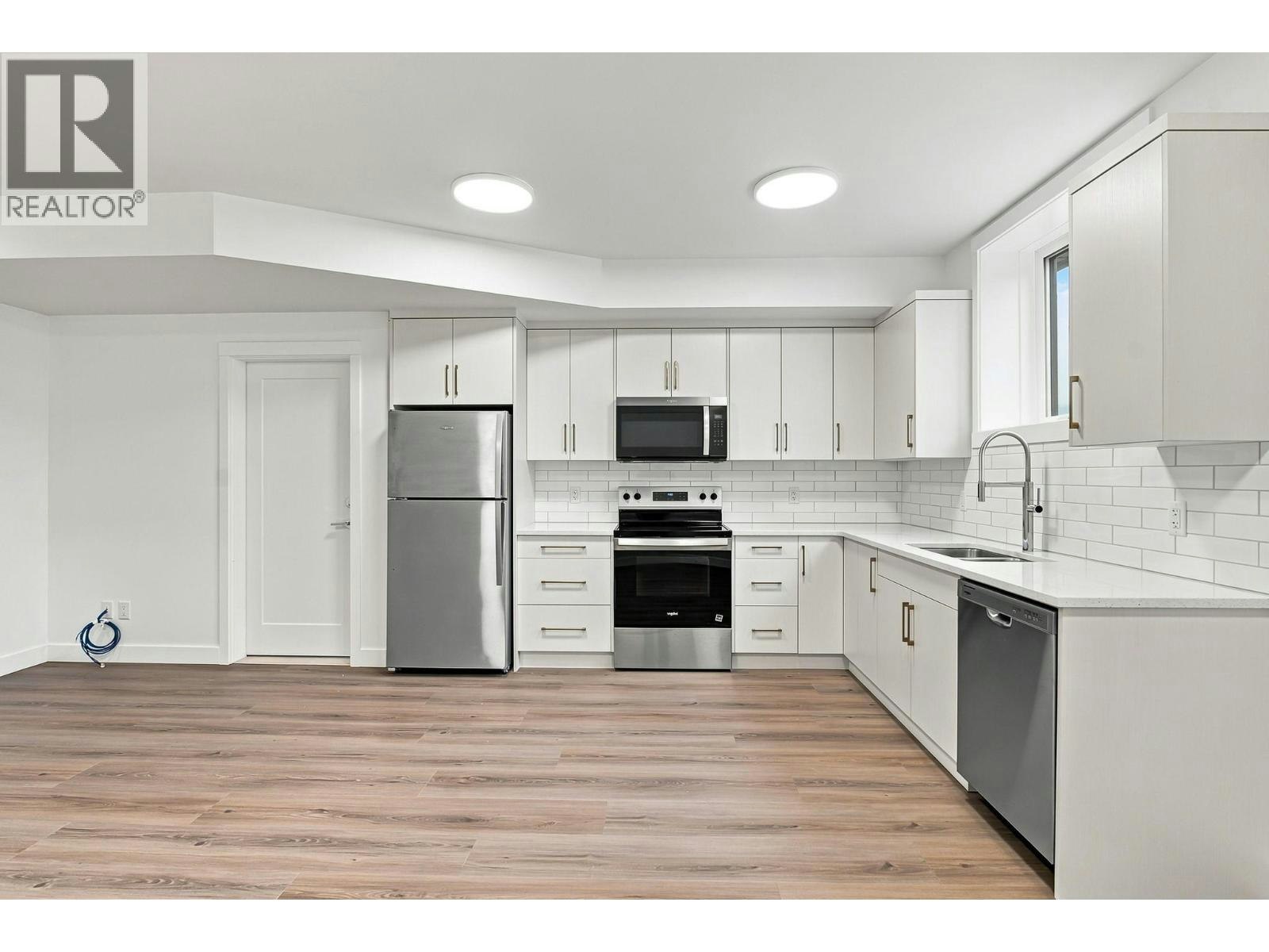 491 N Clifton Road, Kelowna, BC, V1V 1H1 - 34