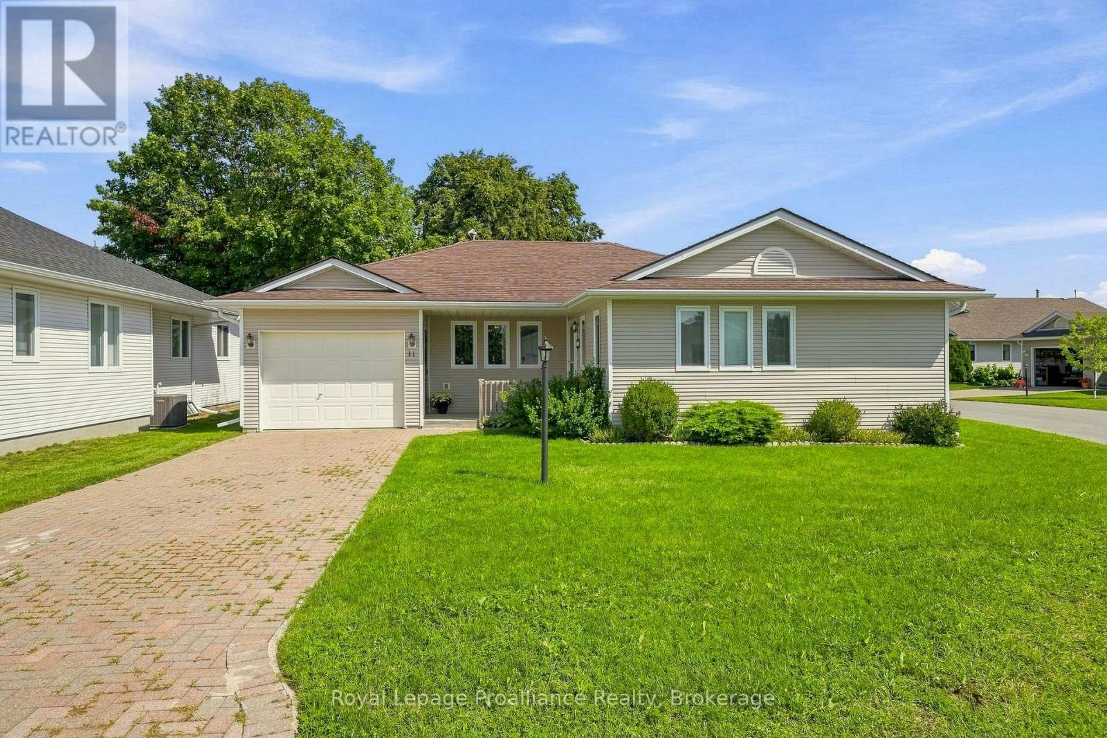 11 Monroe Court, Prince Edward County, ON, K0K 3L0