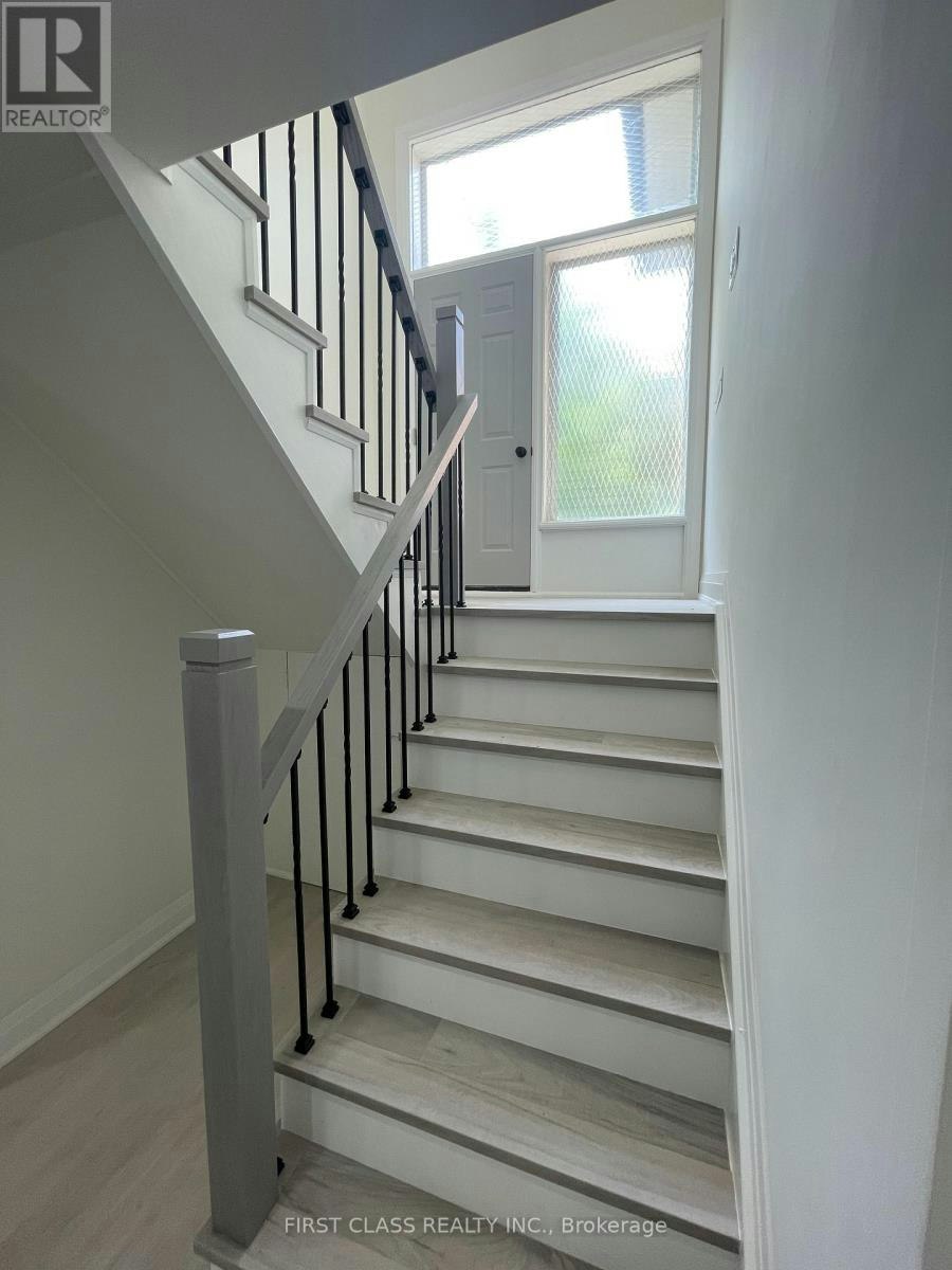 LOWER-181 Wedgewood Drive, Toronto, ON, M2M 2H8 - 3