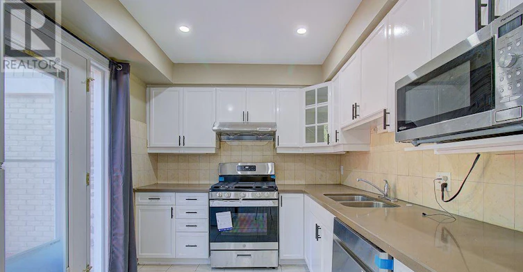 17 Rooksnest Trail, Toronto, ON, M1S 3W1 - 14