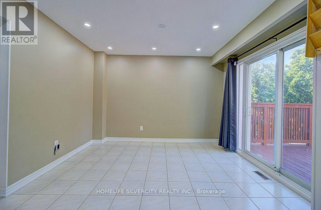 17 Rooksnest Trail, Toronto, ON, M1S 3W1 - 12