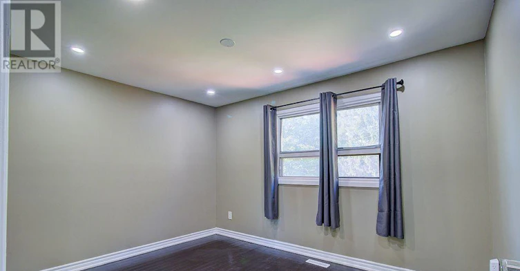 17 Rooksnest Trail, Toronto, ON, M1S 3W1 - 27