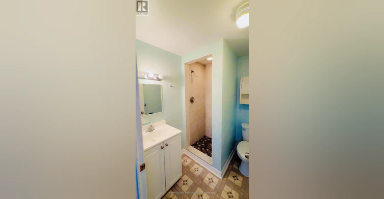 858 Chapleau Drive, Pickering, ON, L1W 1P4 - 7