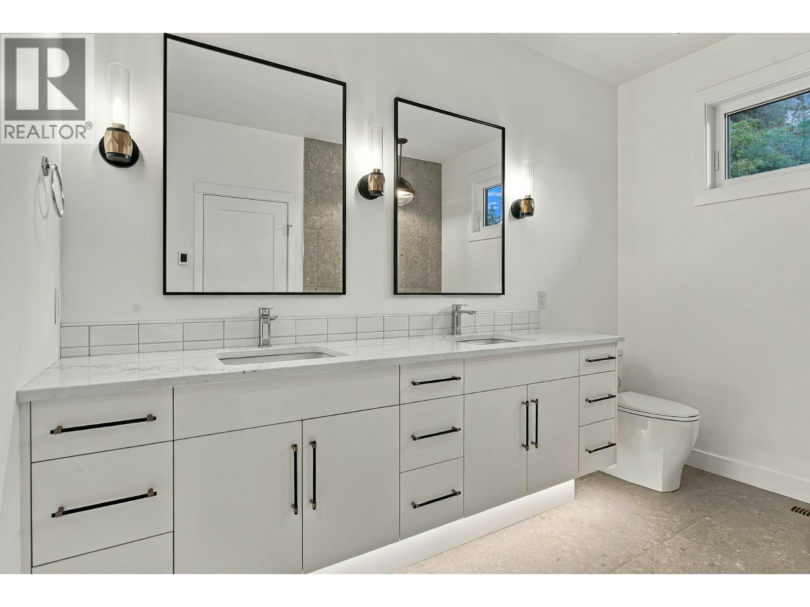 487 N Clifton Road, Kelowna, BC, V1V 1H1 - 39