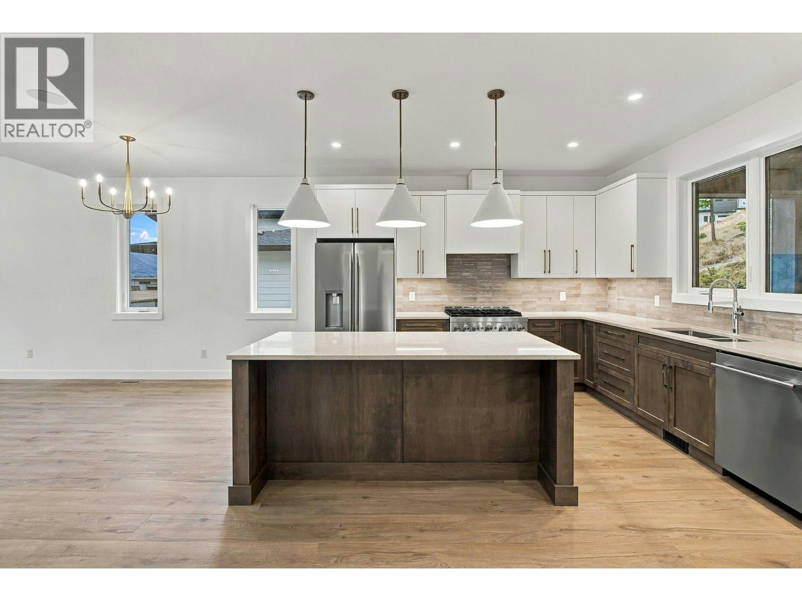 487 N Clifton Road, Kelowna, BC, V1V 1H1 - 22