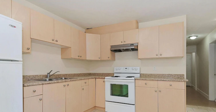 Basement-12970 60 Avenue, Surrey, BC, V3X 2L5 - 5