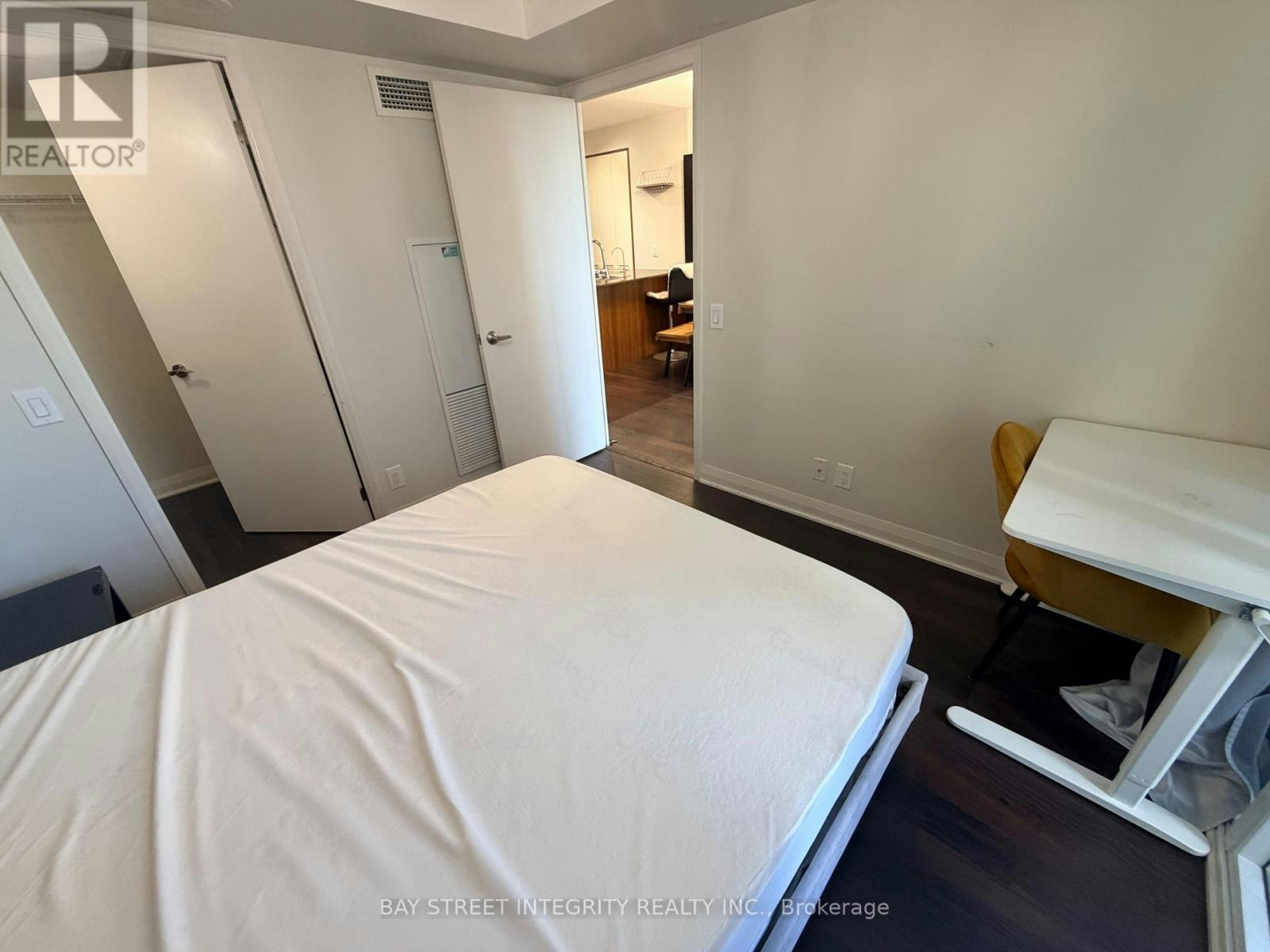 703-1 Valhalla Inn Road, Toronto, ON, M9B 1S9 - 6