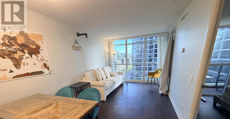 703-1 Valhalla Inn Road, Toronto, ON, M9B 1S9 - 2