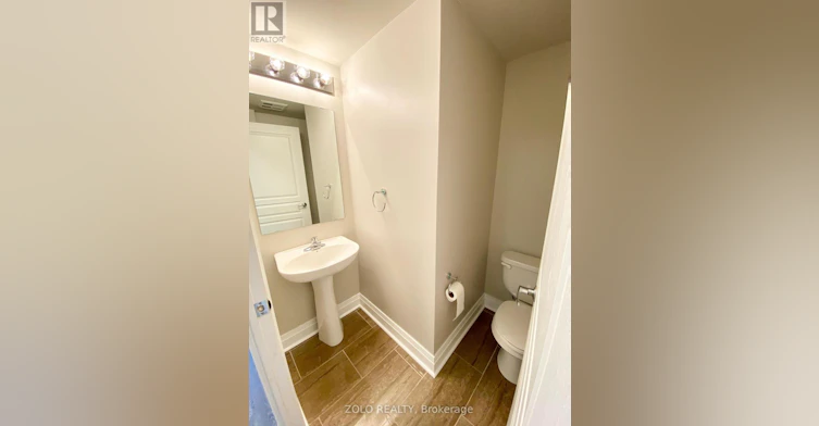 516-220 Burnhamthorpe Road W, Mississauga, ON, L5B 4N4 - 9