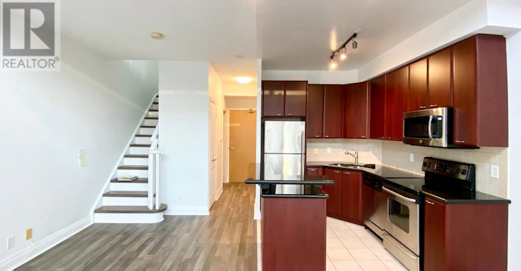 516-220 Burnhamthorpe Road W, Mississauga, ON, L5B 4N4 - 3