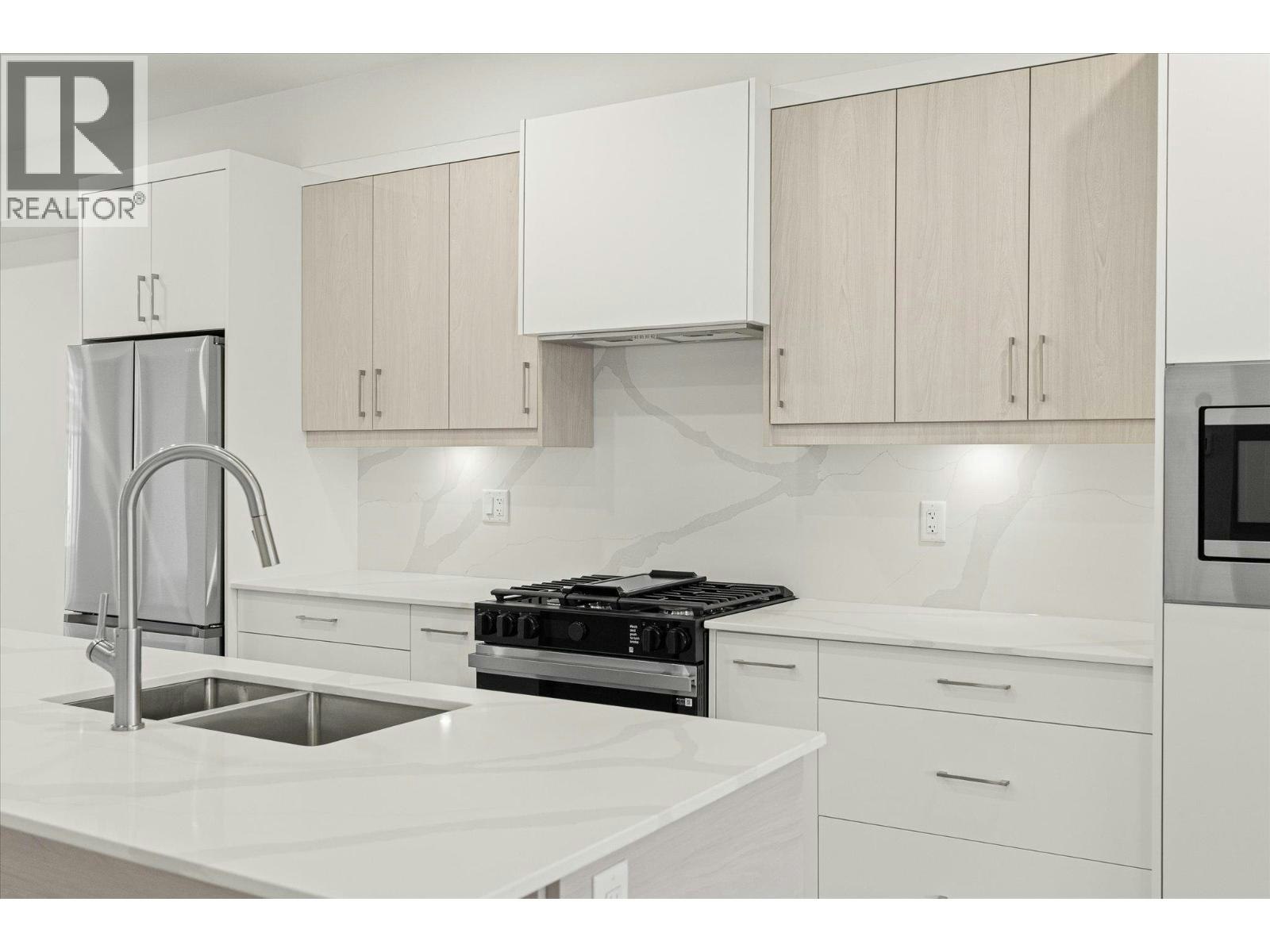 117-5300 Main Street, Kelowna, BC, V1W 0C1 - 13