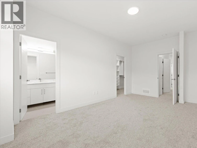 117-5300 Main Street, Kelowna, BC, V1W 0C1 - 35