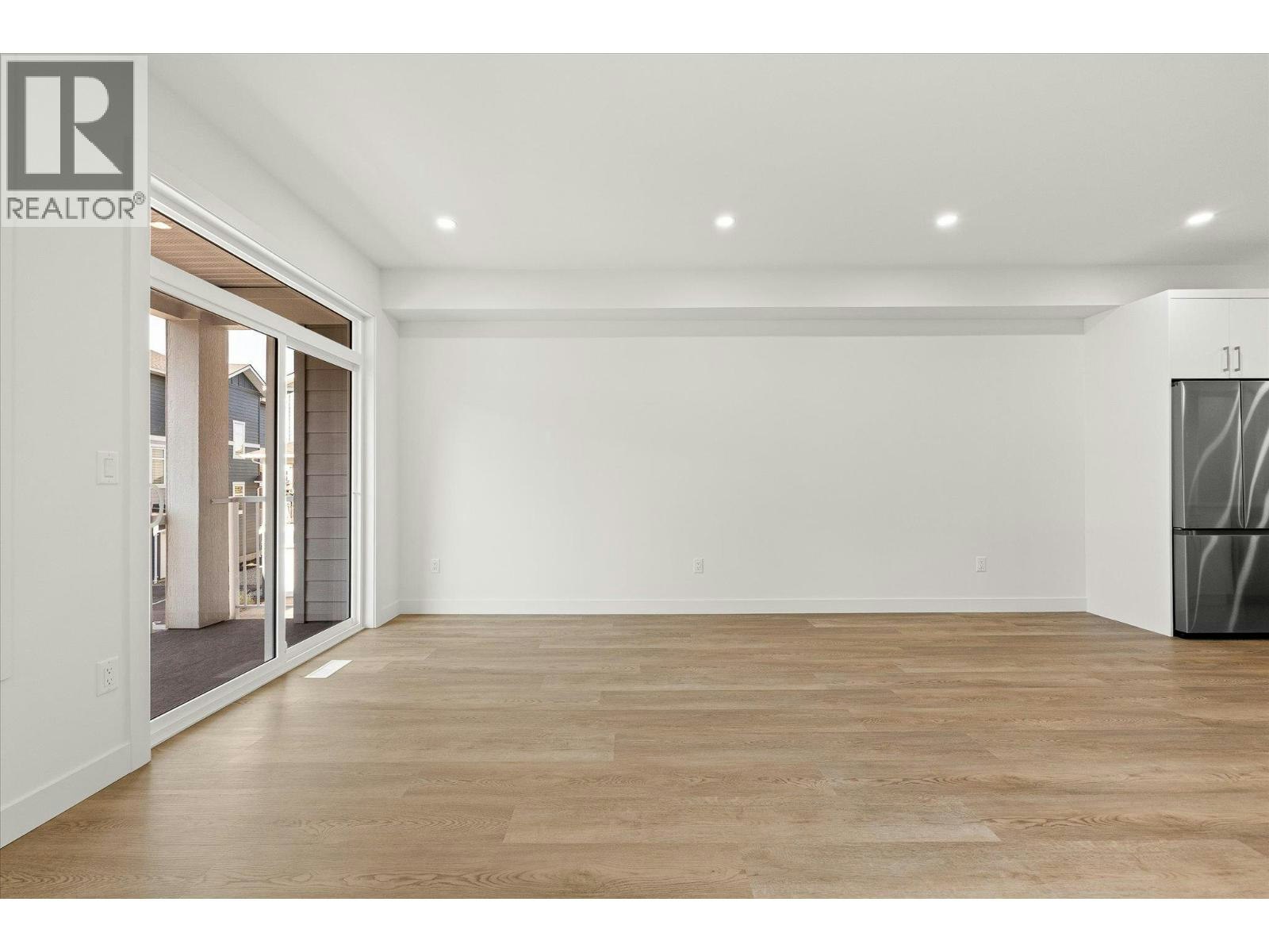 117-5300 Main Street, Kelowna, BC, V1W 0C1 - 23