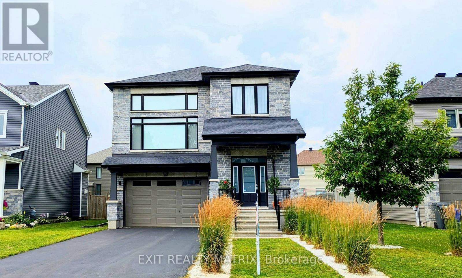 865 Cologne Street, Russell, ON, K0A 1W0