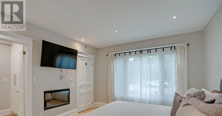 128 Chisholm Street, Oakville, ON, L6K 3J2 - 16