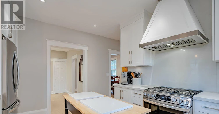 128 Chisholm Street, Oakville, ON, L6K 3J2 - 13