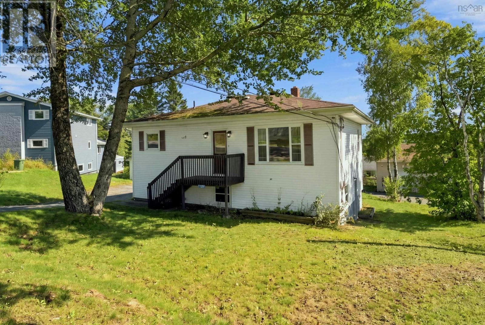 1329 Sackville Drive, Middle Sackville, NS, B4E 3A7