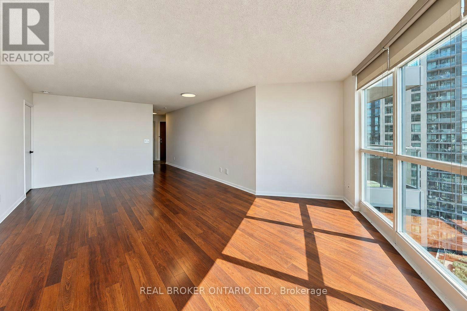 1909-219 Fort York Boulevard, Toronto, ON, M5V 1B1 - 6
