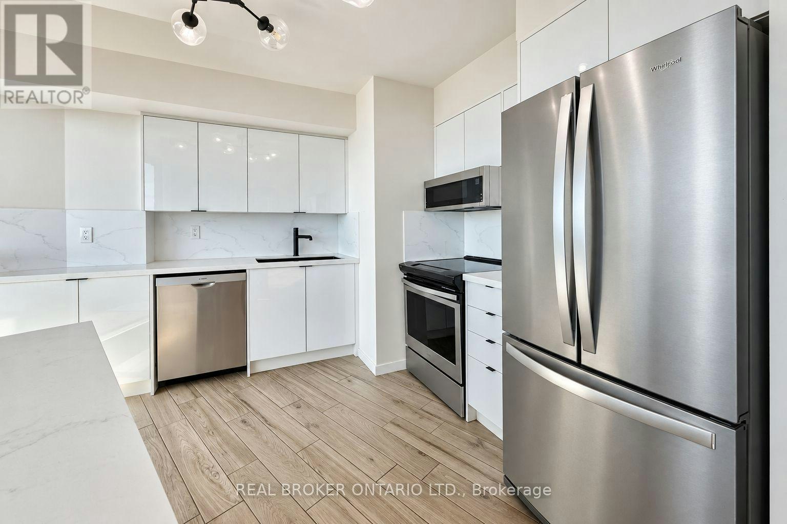1909-219 Fort York Boulevard, Toronto, ON, M5V 1B1 - 13