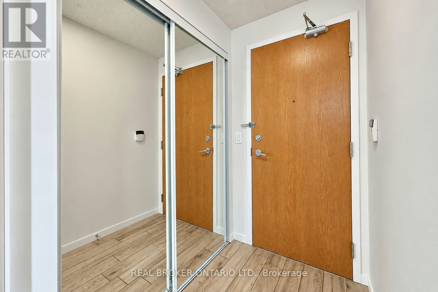 1909-219 Fort York Boulevard, Toronto, ON, M5V 1B1 - 35