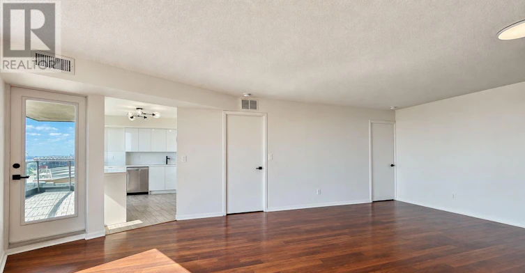 1909-219 Fort York Boulevard, Toronto, ON, M5V 1B1 - 7