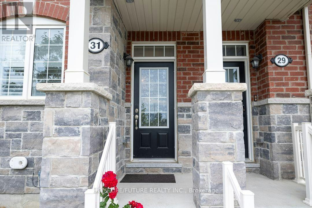 31 Jolly Way, Toronto, ON, M1P 0E2 - 2