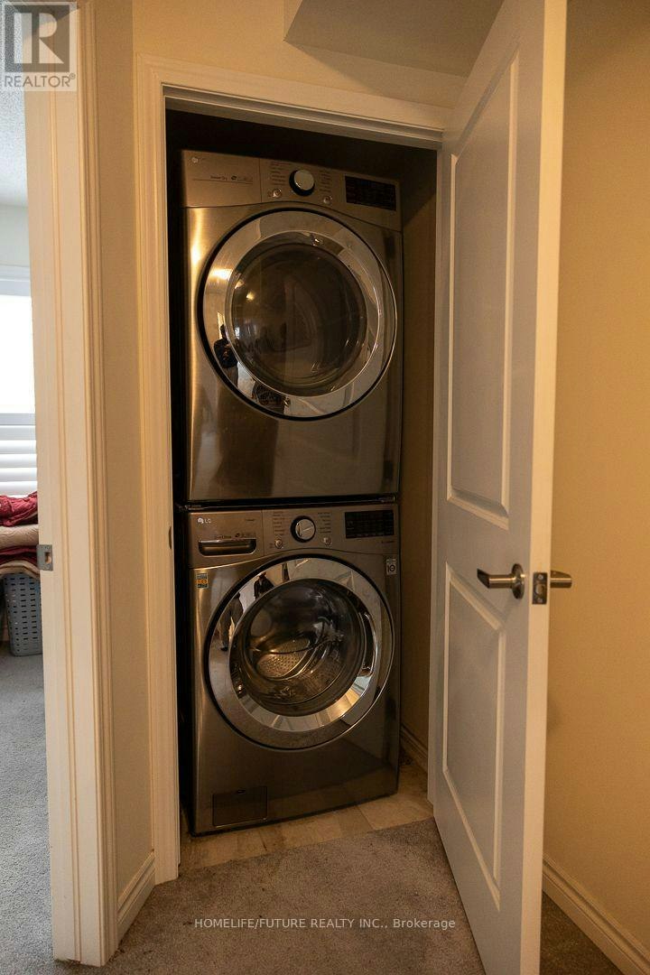 31 Jolly Way, Toronto, ON, M1P 0E2 - 12
