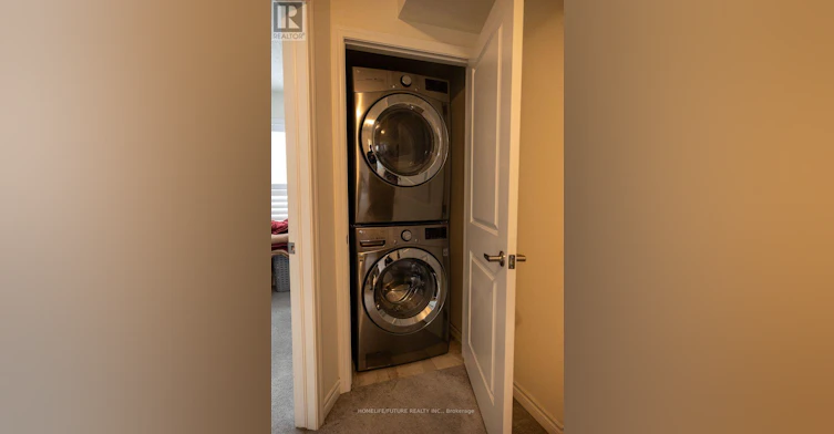 31 Jolly Way, Toronto, ON, M1P 0E2 - 12