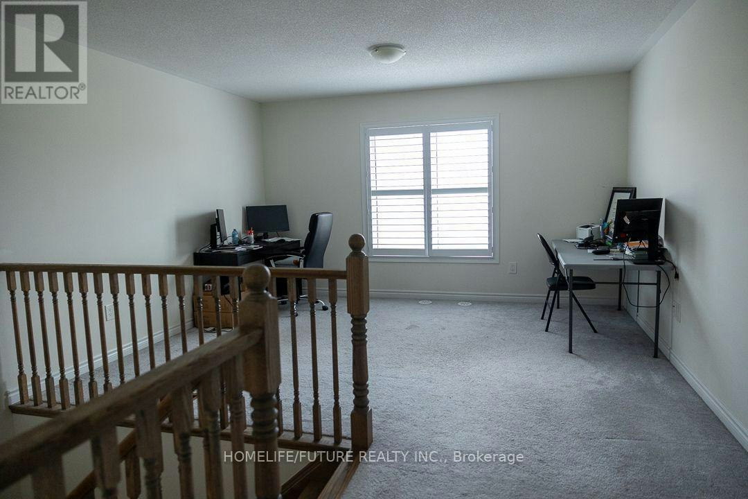 31 Jolly Way, Toronto, ON, M1P 0E2 - 13