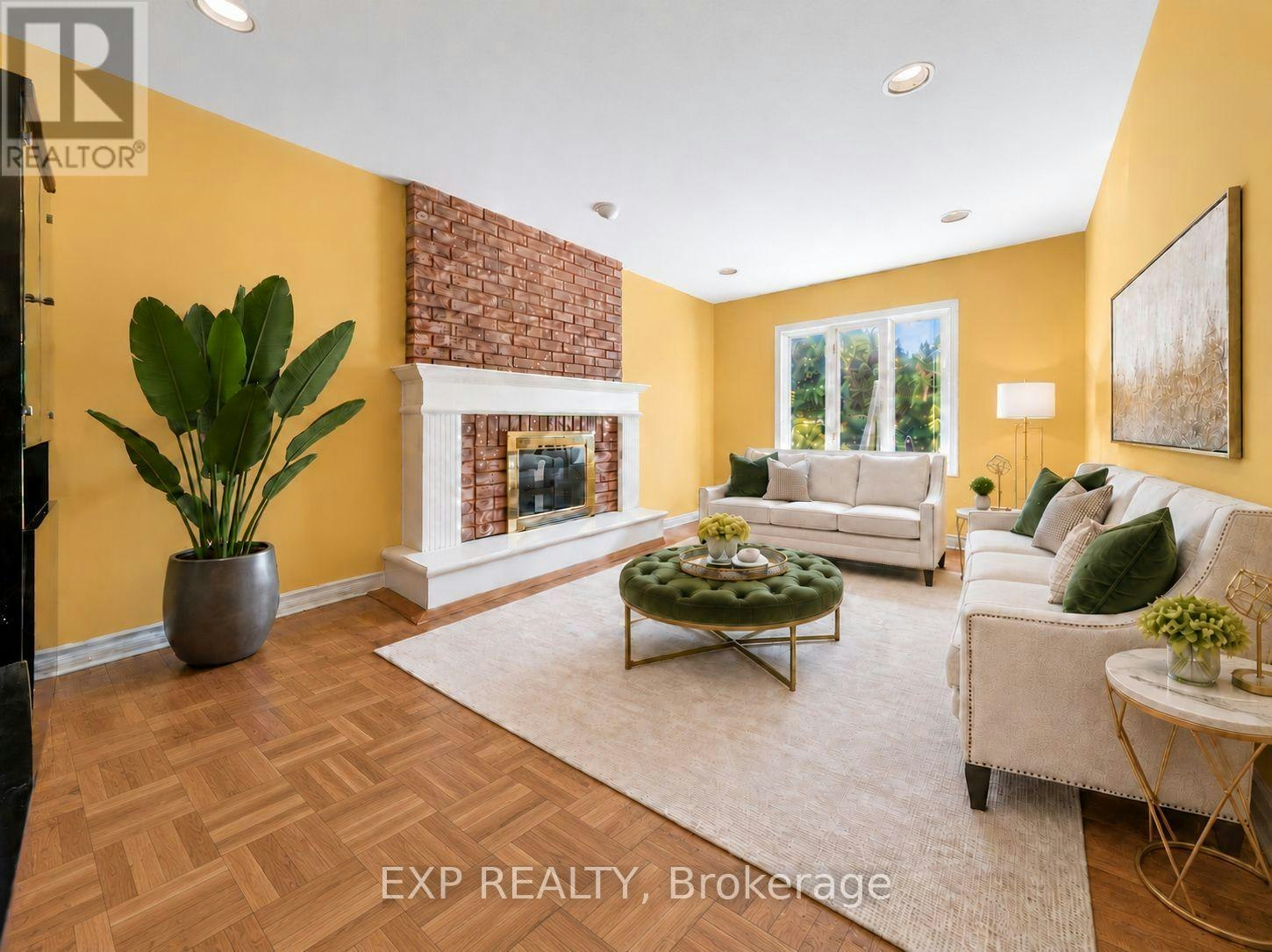 19 Springbrook Drive, Richmond Hill, ON, L4B 3R9 - 7