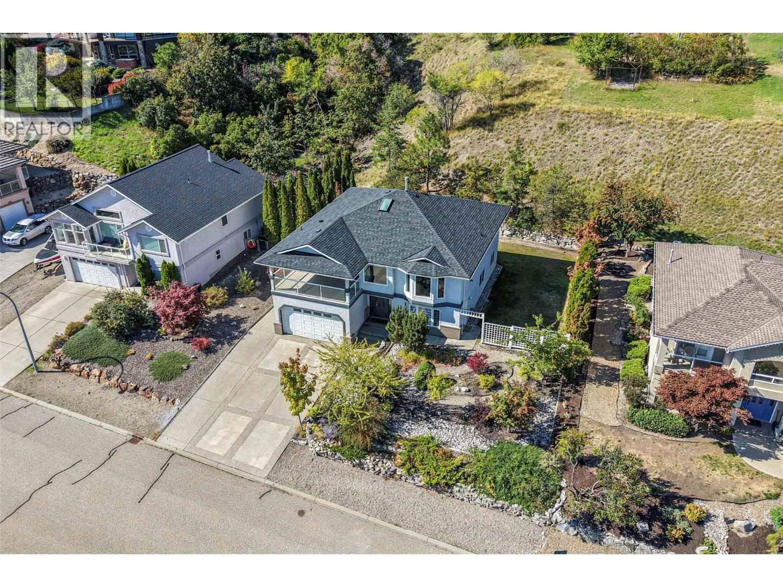 8210 Stoneridge Drive, Coldstream, BC, V1B 3M3