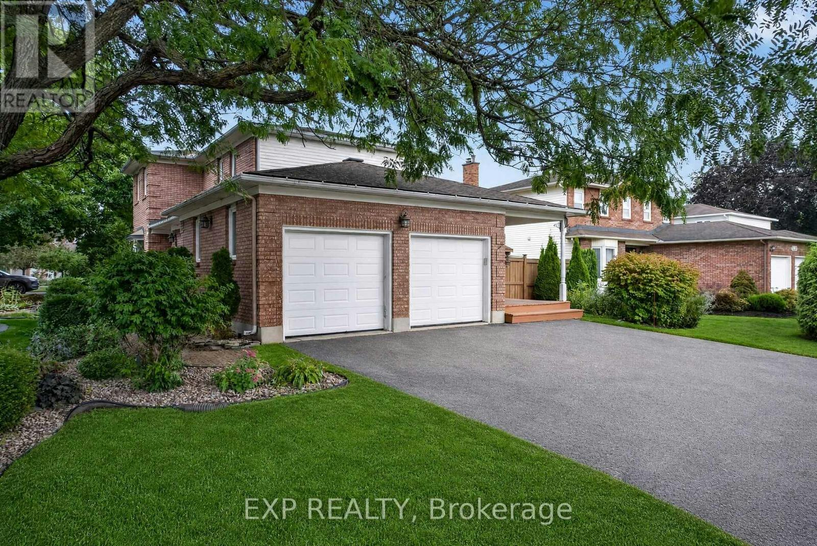 1531 Michaelsem Street, Ottawa, ON, K1C 4T6