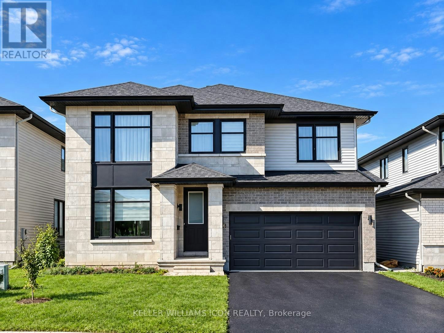 306 Memorial Grove, Ottawa, ON, K1X 0C8