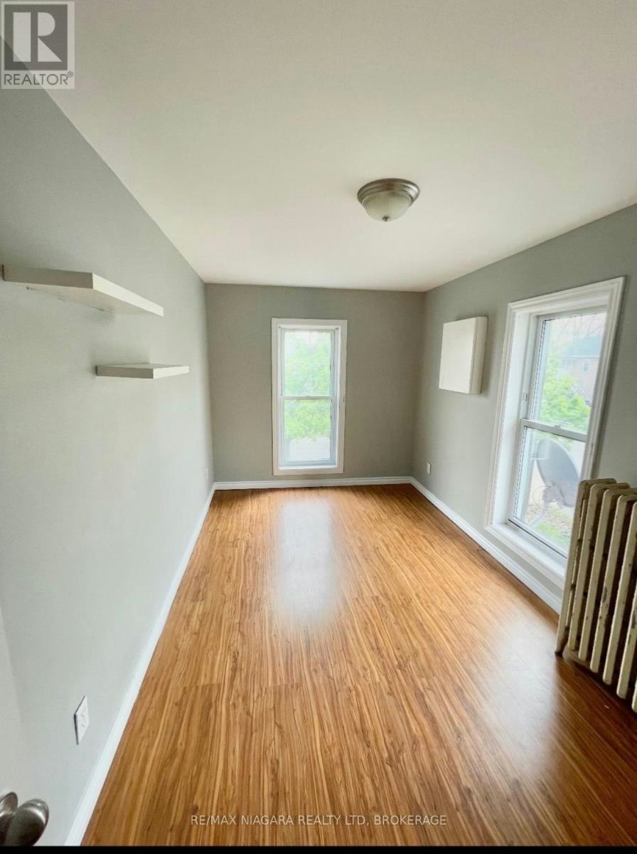 UPPER-215 Mcalpine Avenue S, Welland, ON, L3B 1T8 - 10