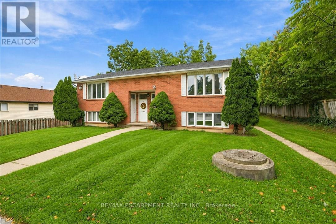 26 Renfrew Street E, Cayuga, ON, N3W 1E8