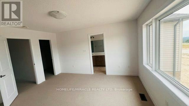 441 Jack Wilford Way S, Oxford Station, ON, N4S 0G4 - 8