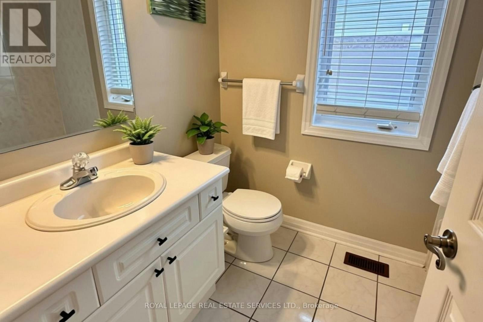 2225 Canonridge Circle, Oakville, ON, L6M 4T8 - 16