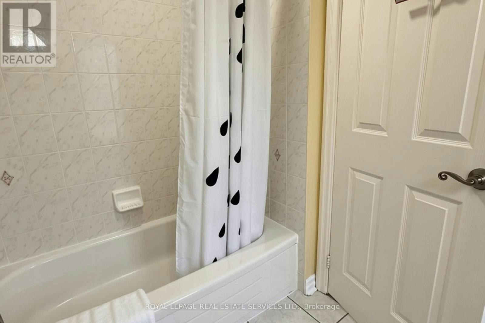 2225 Canonridge Circle, Oakville, ON, L6M 4T8 - 17