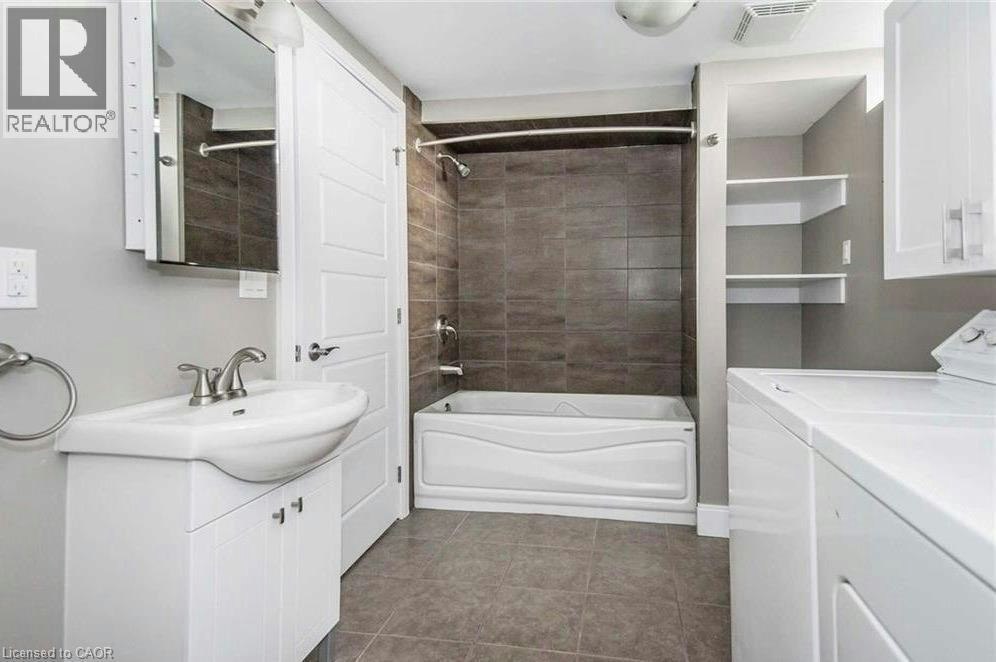 Lower-1801 Biscayne Drive, Cambridge, ON, N3H 4R2 - 11