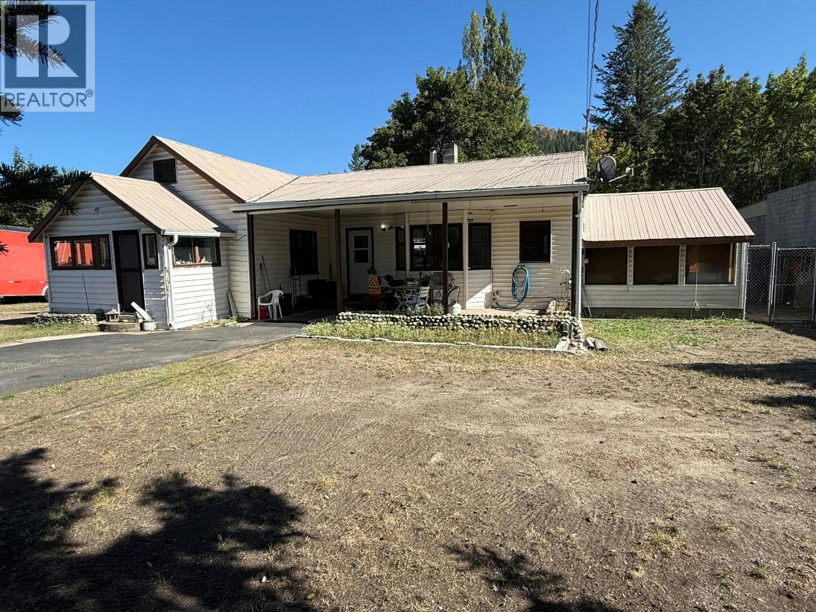 4562 Barriere Town Road, Barriere, BC, V0E 1E0