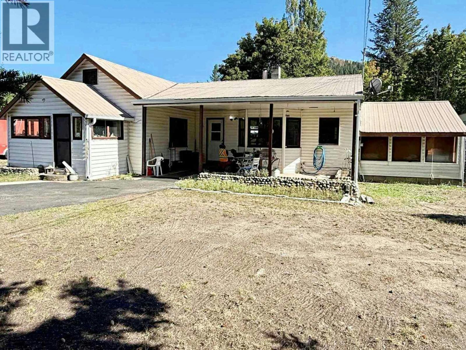 4562 Barriere Town Road, Barriere, BC, V0E 1E0