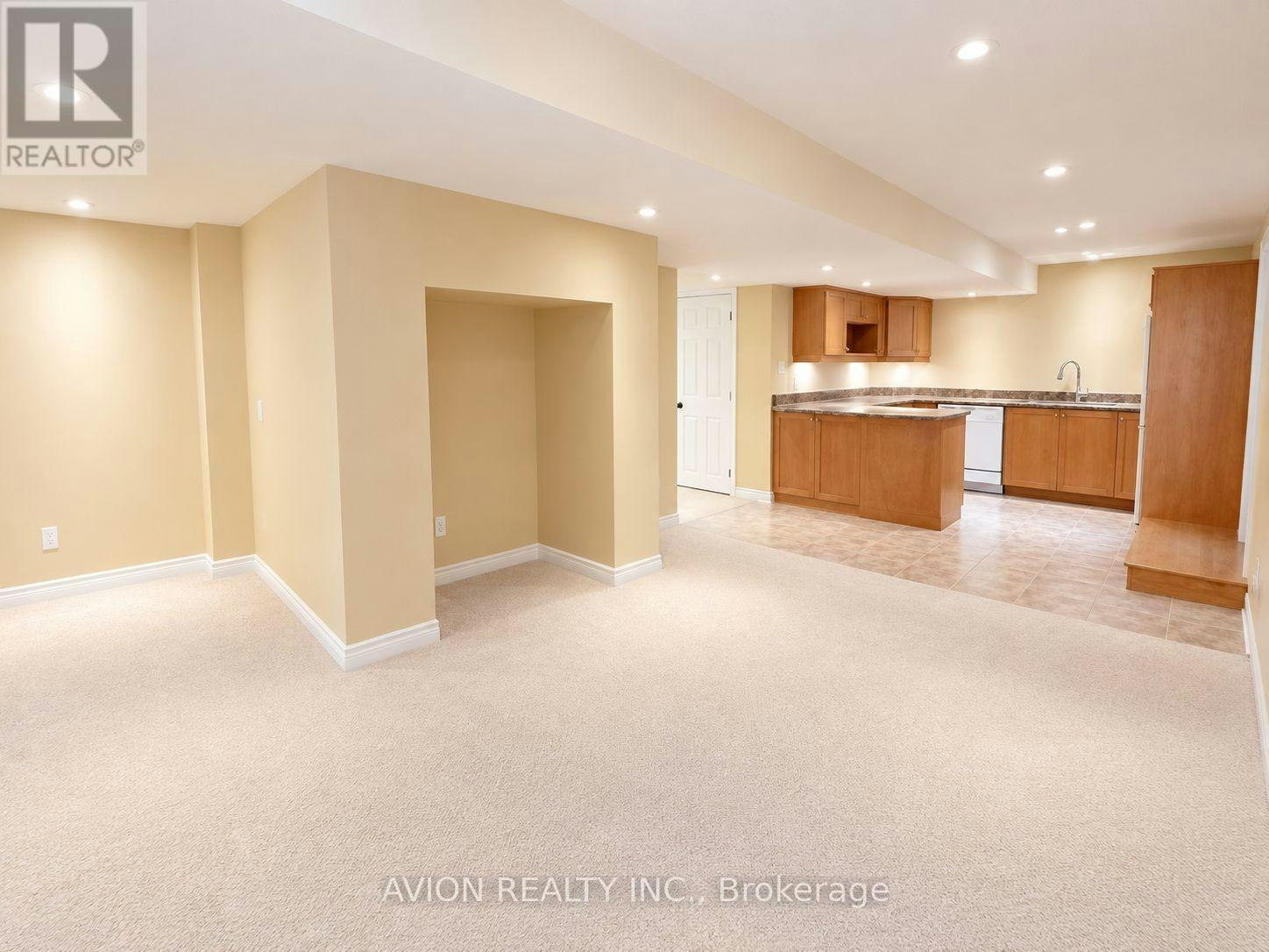 1392 Pinecliff Road, Oakville, ON, L6M 3Z1 - 14