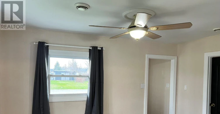 64 Dominion Road, Fort Erie, ON, L2A 1E6 - 21