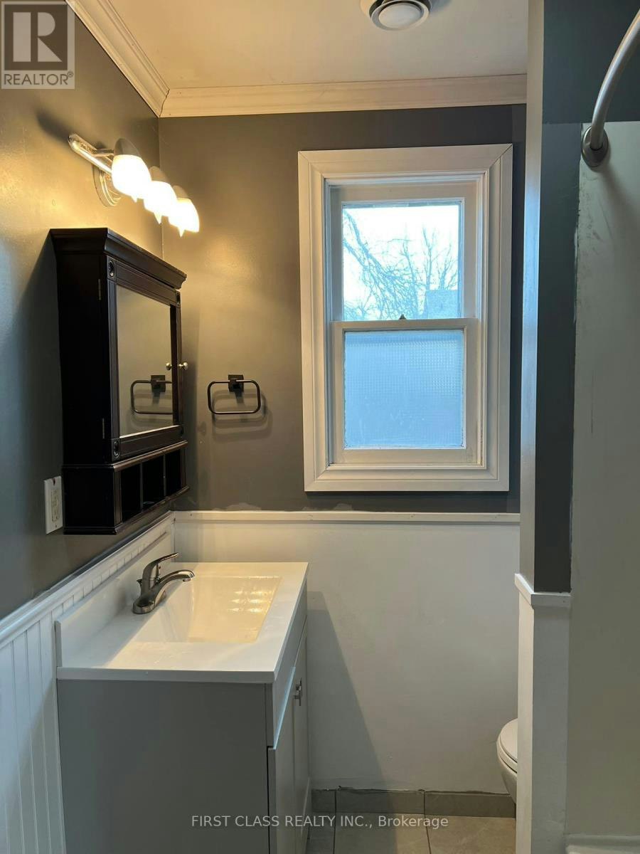 64 Dominion Road, Fort Erie, ON, L2A 1E6 - 4