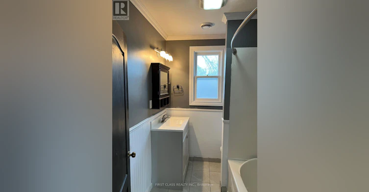 64 Dominion Road, Fort Erie, ON, L2A 1E6 - 5