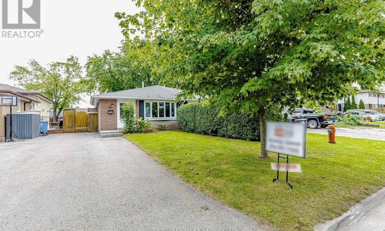 14 Carlton Drive